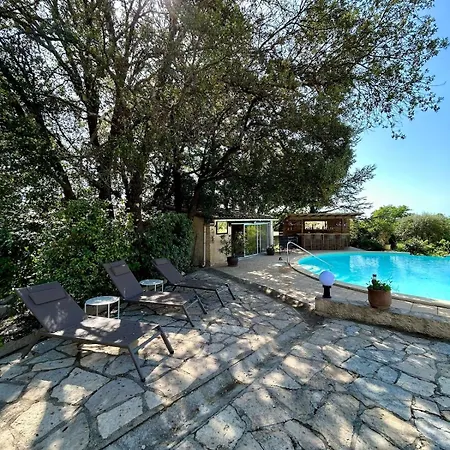 Propriete De Pour 12 Personnes Avec Piscine Et Jacuzzi וילה Bagard