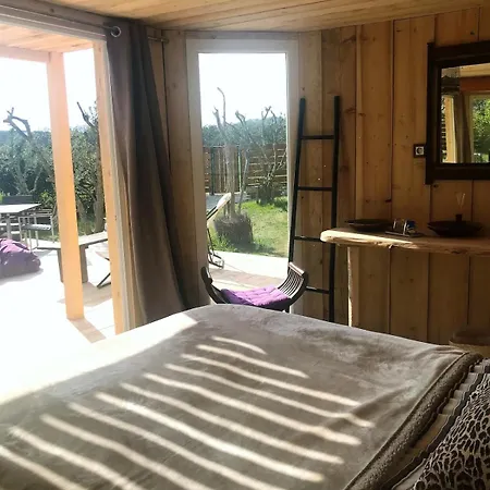 Propriete De Pour 12 Personnes Avec Piscine Et Jacuzzi וילה *