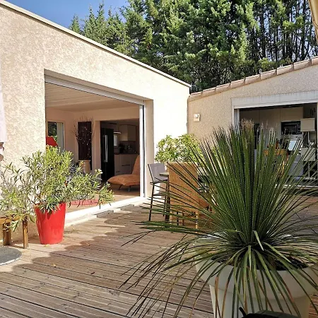 Villa Propriete De Pour 12 Personnes Avec Piscine Et Jacuzzi