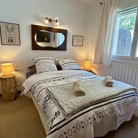 Propriete De Pour 12 Personnes Avec Piscine Et Jacuzzi Villa Bagard