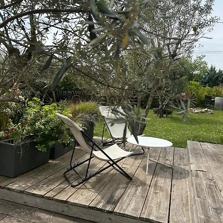Propriete De Pour 12 Personnes Avec Piscine Et Jacuzzi *