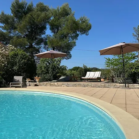 וילה Propriete De Pour 12 Personnes Avec Piscine Et Jacuzzi Bagard